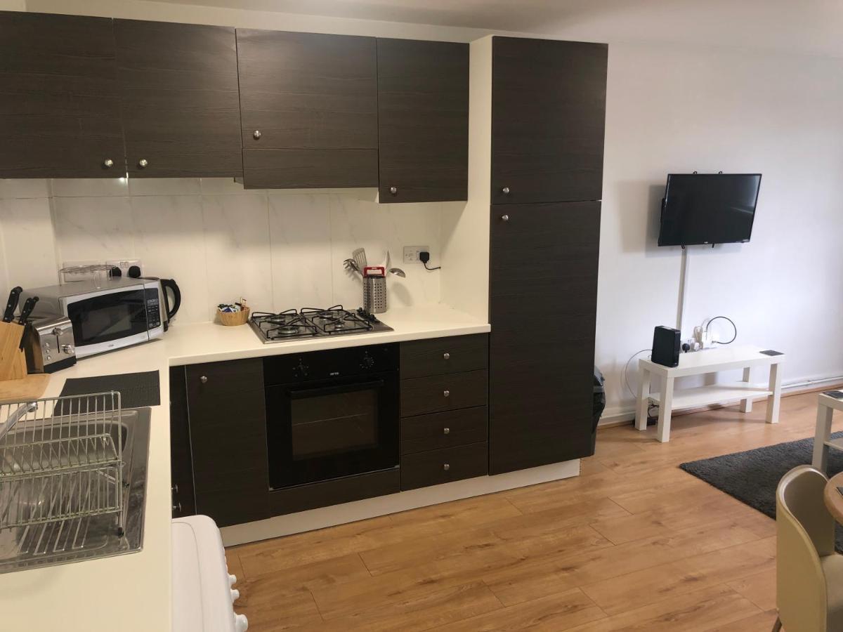 2 Bedroom Large First Floor Apartment With Free Parking Loughborough Exterior foto